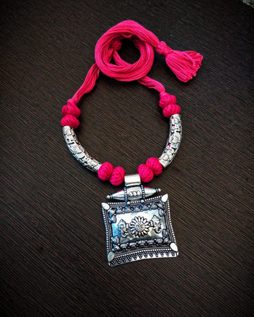 Boho Breeze Necklace - Thread & Anti Tarnish Componants