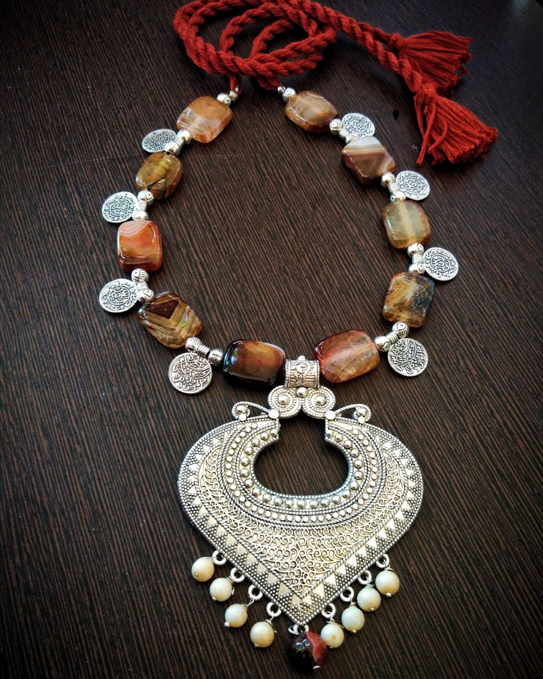 Dark Petal Necklace- Onyx Stones