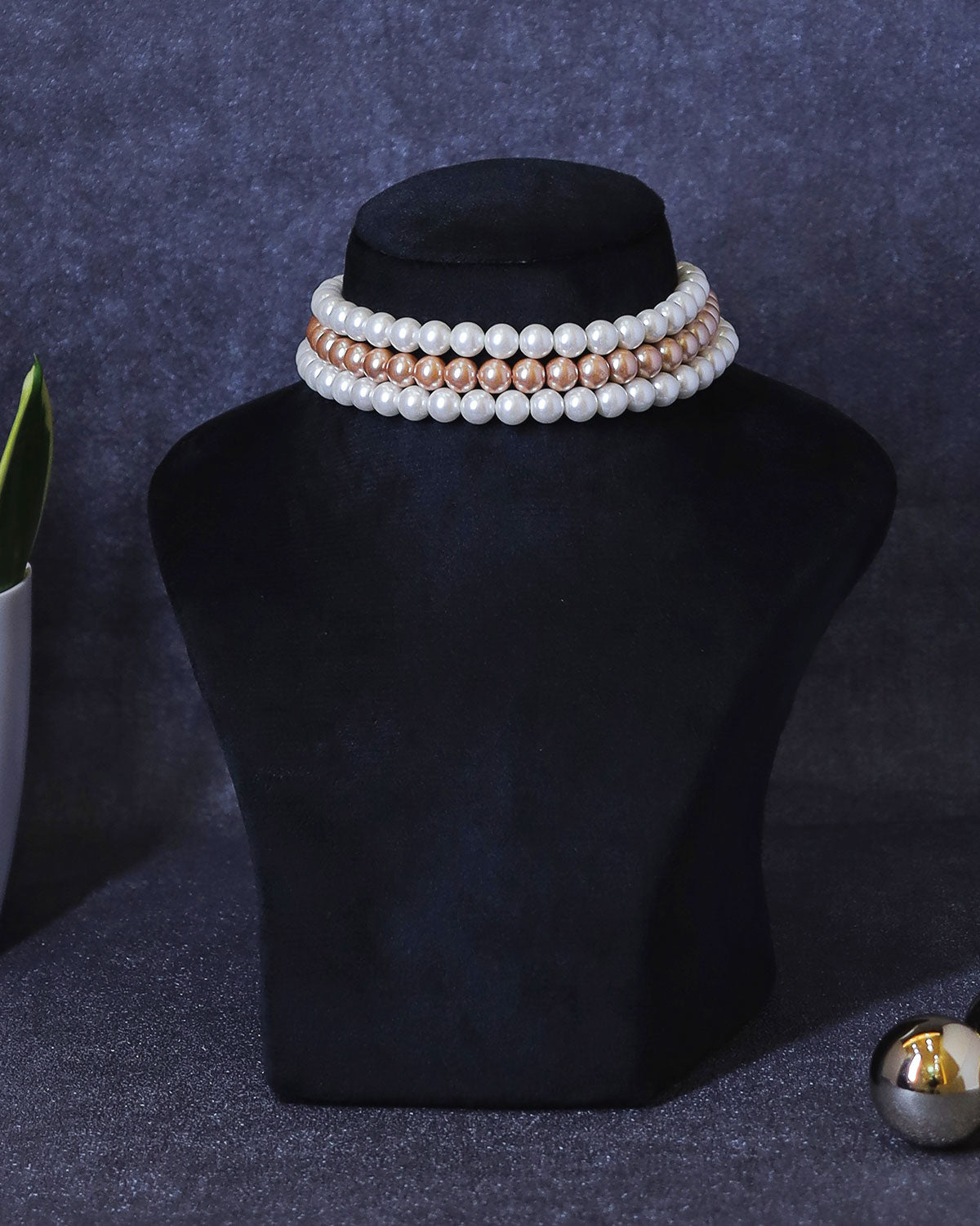 Timeless Allure Necklace - Shell Pearls