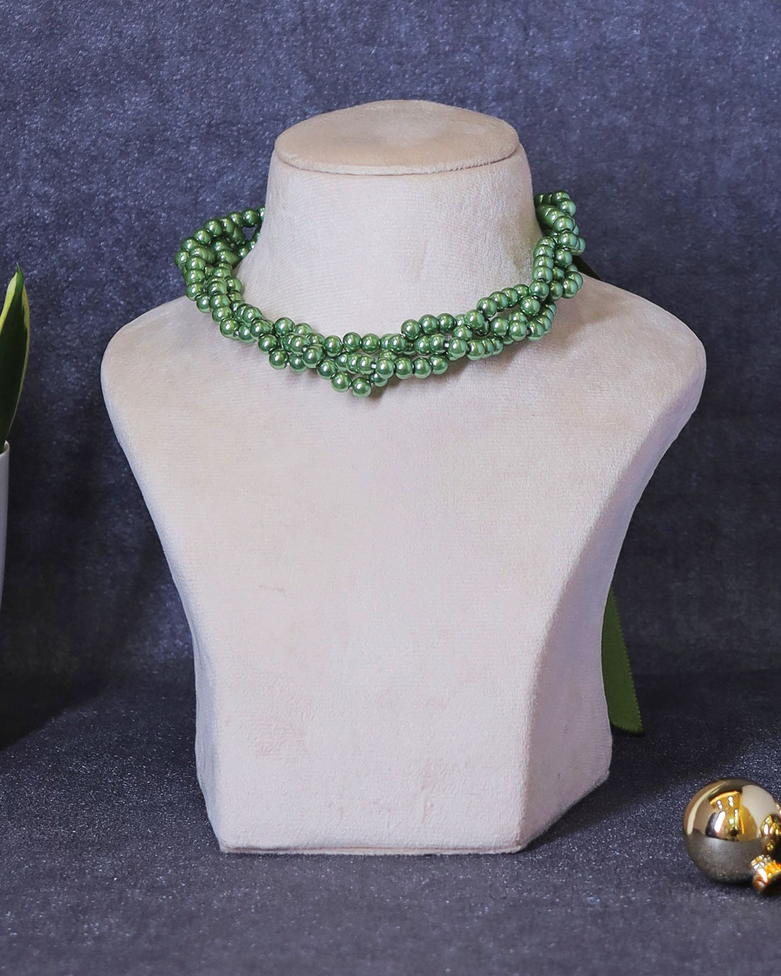 Radiant Thread Choker Green Necklace cum Hairband with Shell Pearls