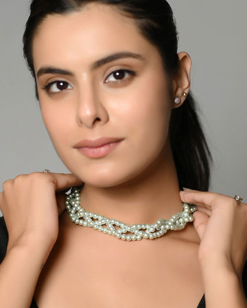 Radiant Thread Choker Silver Color Necklace cum Hairband with Shell Pearls