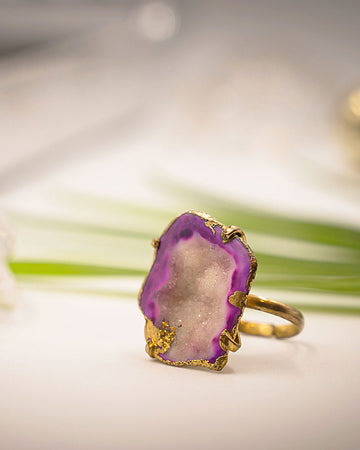 Shimmer Nest Pink adjustable Ring with Geode Stone