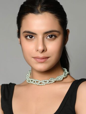 Radiant Thread Choker Silver Color Necklace cum Hairband with Shell Pearls