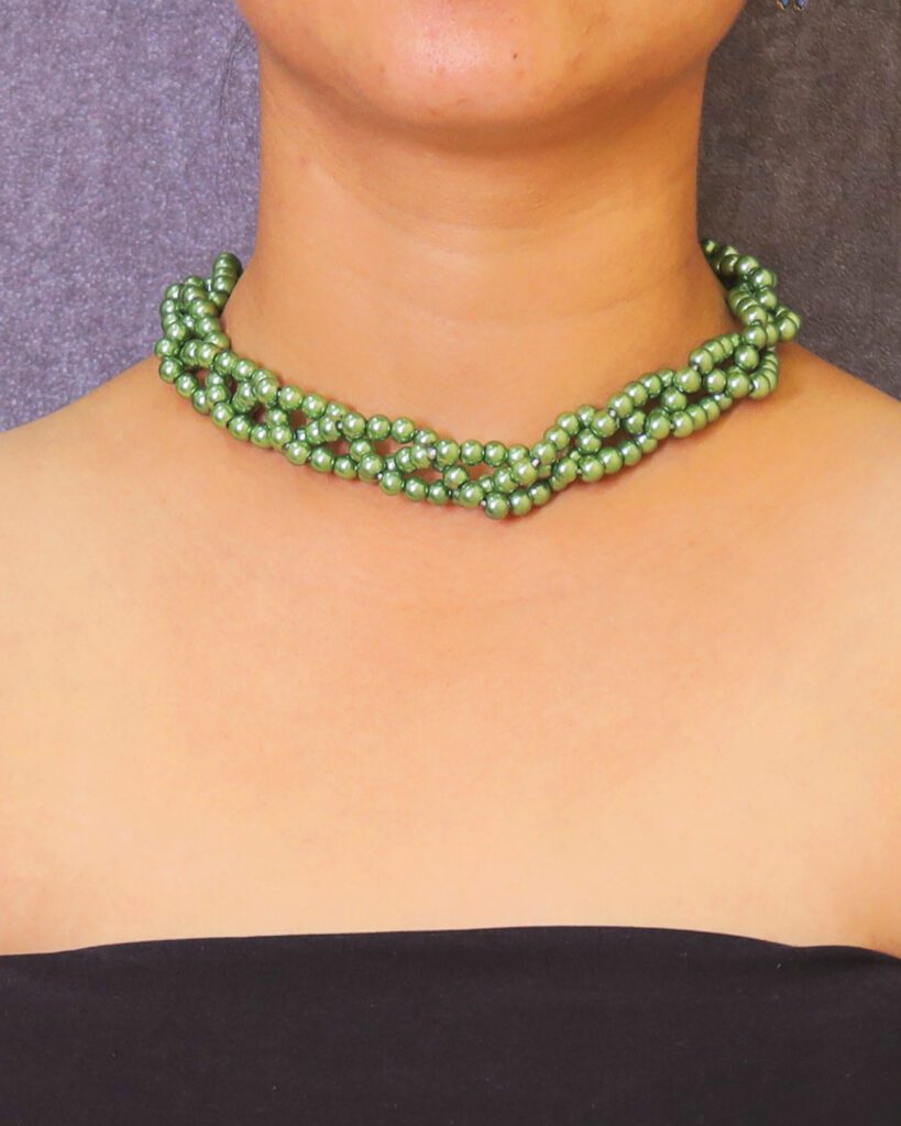 Radiant Thread Choker Green Necklace cum Hairband with Shell Pearls
