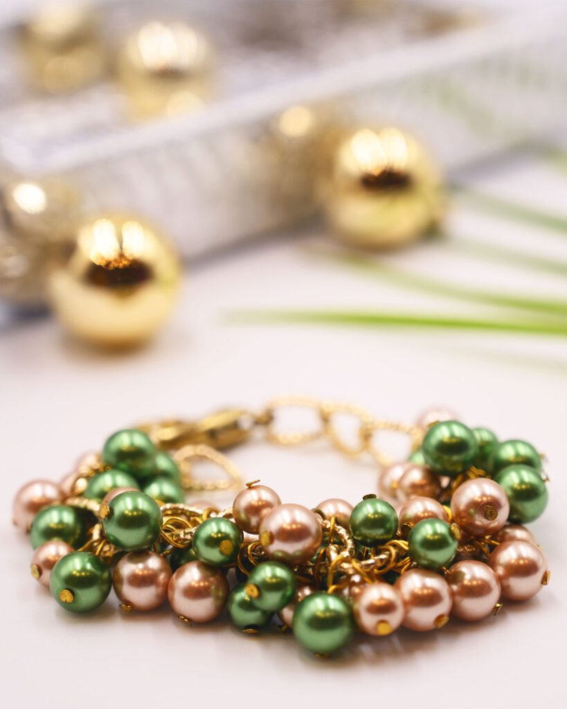 Pearl Mirage - Shell Pearls Bracelet