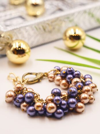 Lustrous Tides - Shell Pearls Bracelet