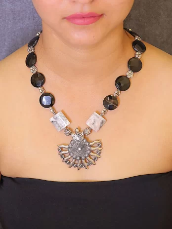 Gypsy Soul - Onyx Stones Necklace
