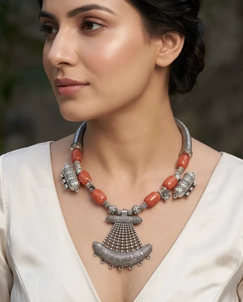 Mystic Wave Necklace - Onyx Stones